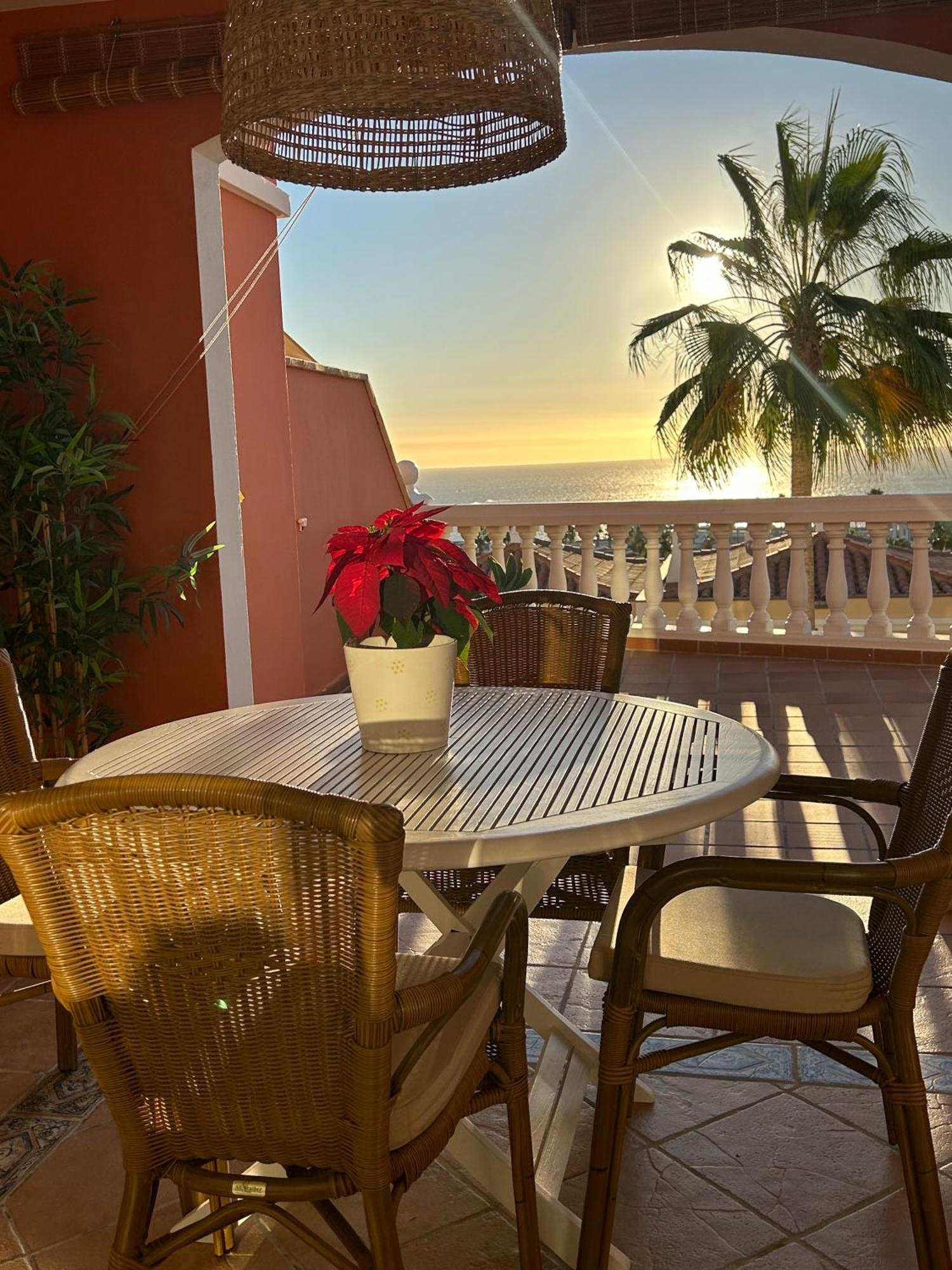 Playa Del Duque-Amazing Views 2 Bedroom Costa Adeje (Tenerife) Exterior foto