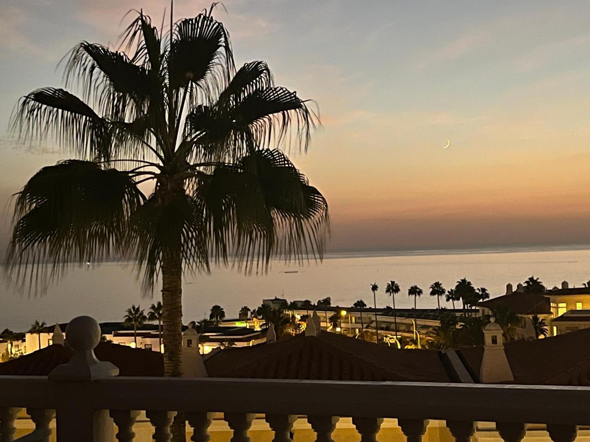Playa Del Duque-Amazing Views 2 Bedroom Costa Adeje (Tenerife) Exterior foto